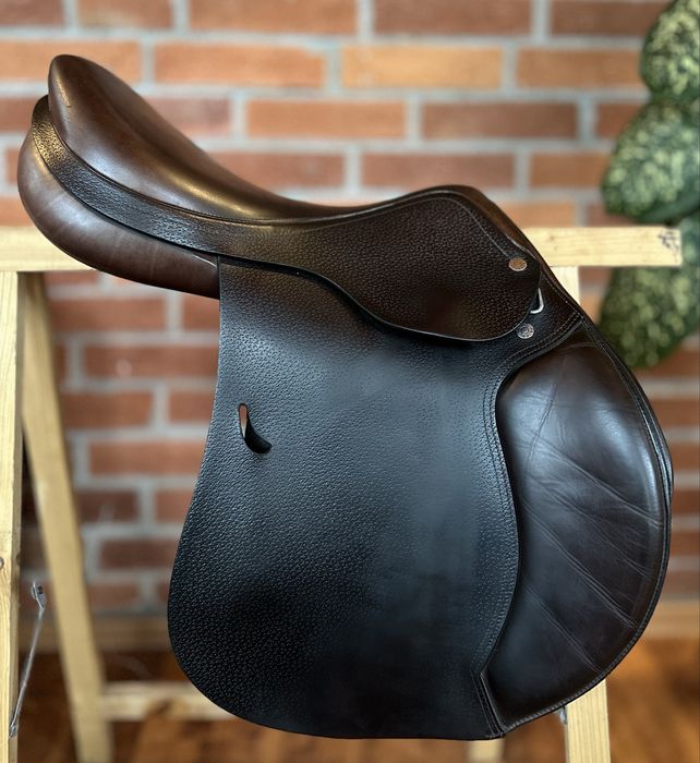 Siodlo skokowe Equipe Emporio