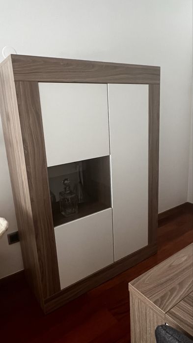 Mobília de sala (5 móveis)