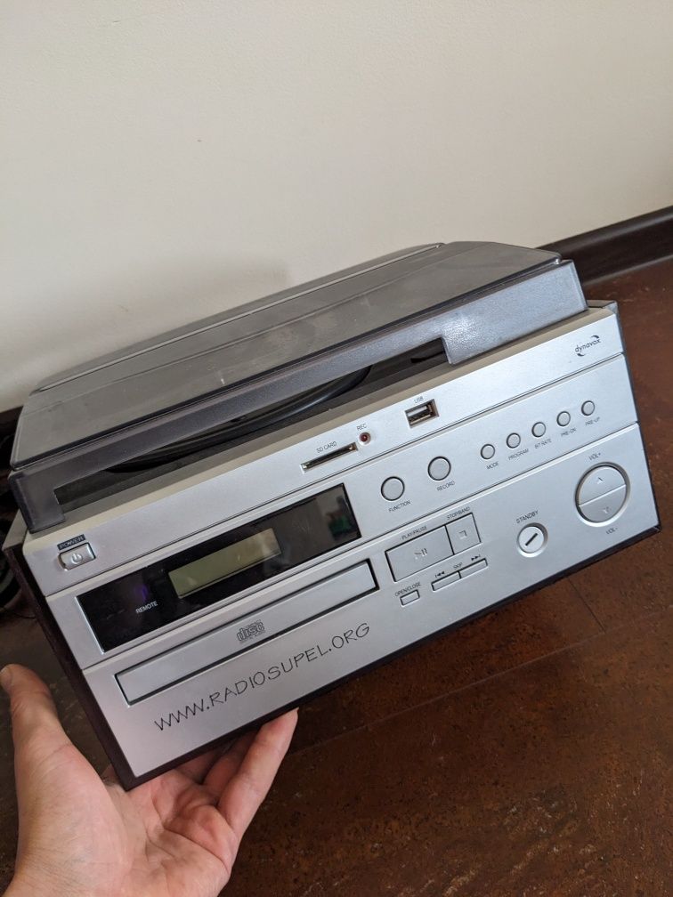 Mini wieża gramofon Dynavox  CD USB/SD/RADIO