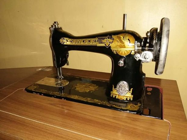 Máquina costura antiga singer