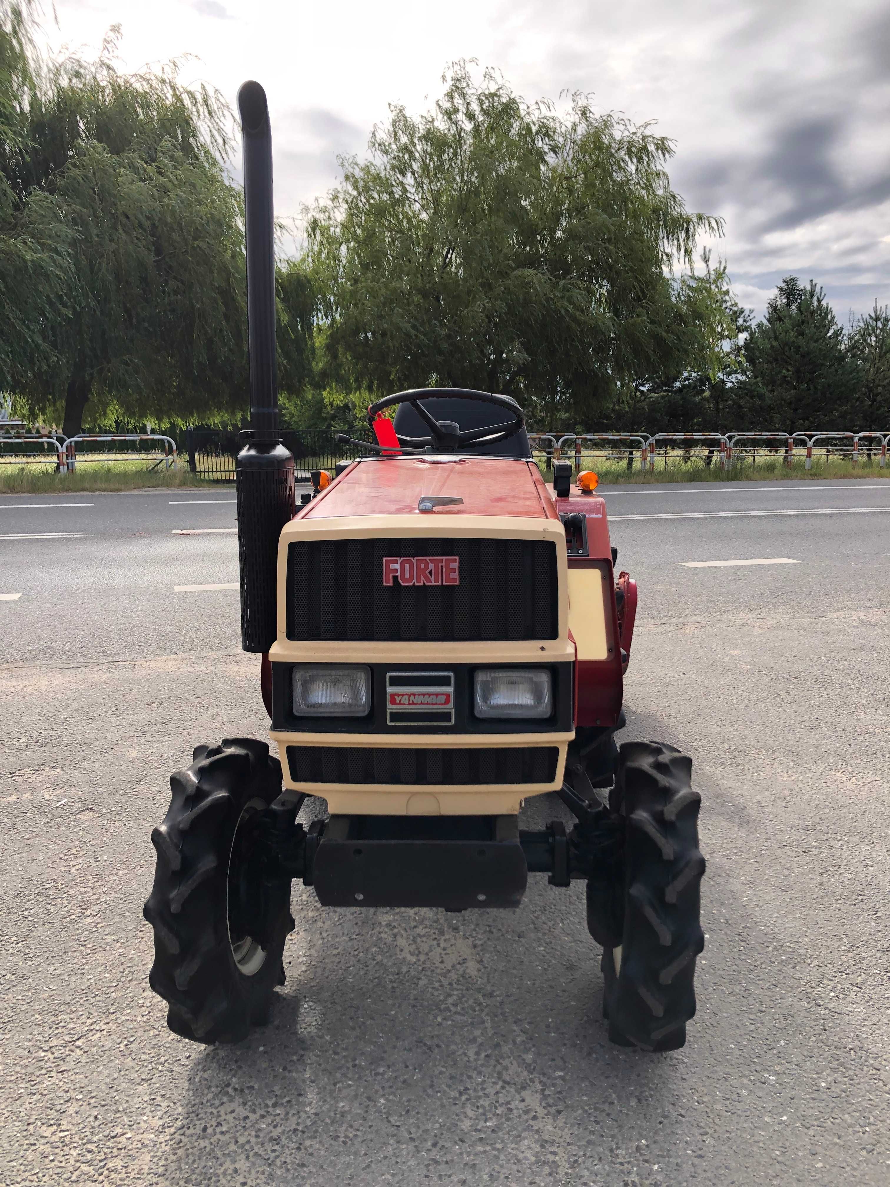 Traktorek Yanmar F15 z glebogryzarką 15KM 4x4