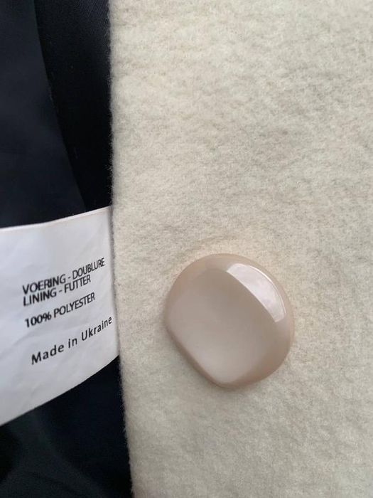 Пальто sample українського бренду