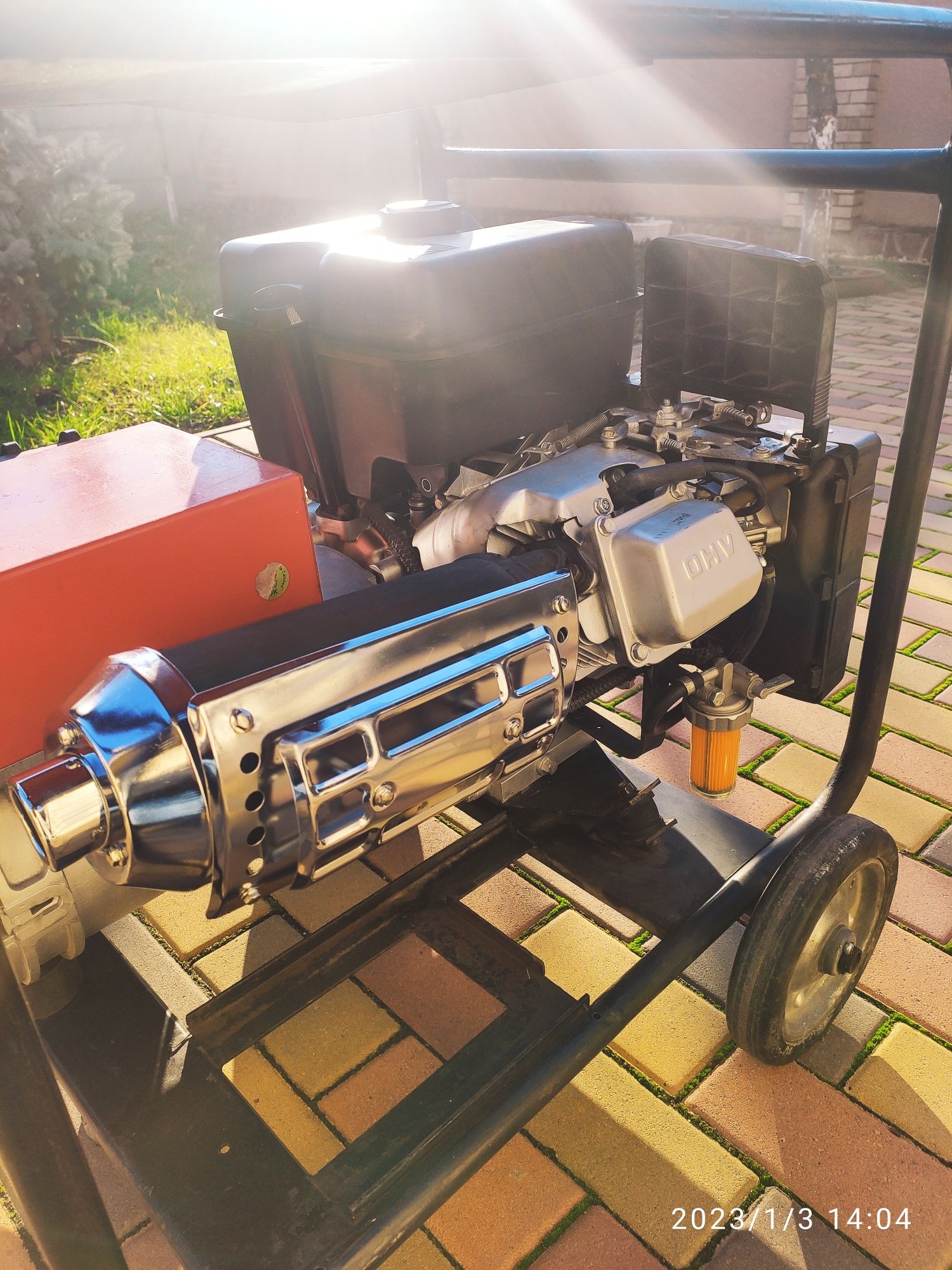 Продам генератор  4-5 кВт.  BRIGGS & STRATTON
