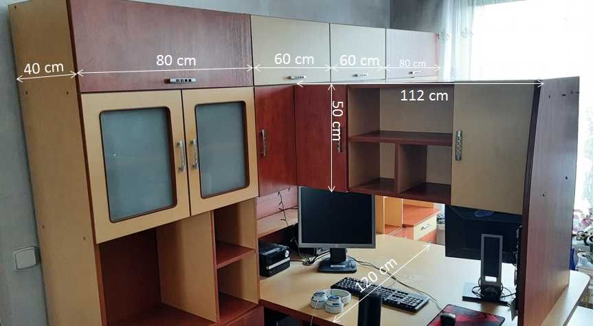Pomysłowy zestaw mebli do pokoju dziecięcego dla dwojga dzieci