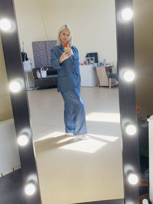 Костюм брючный тройка