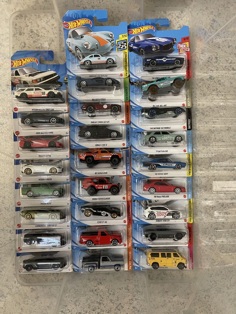 Conjunto HotWheels 166 carros