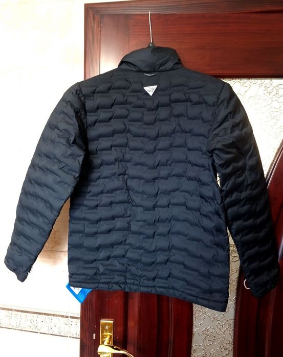 Оригінал 100% чоловіча легенька куртка columbia S