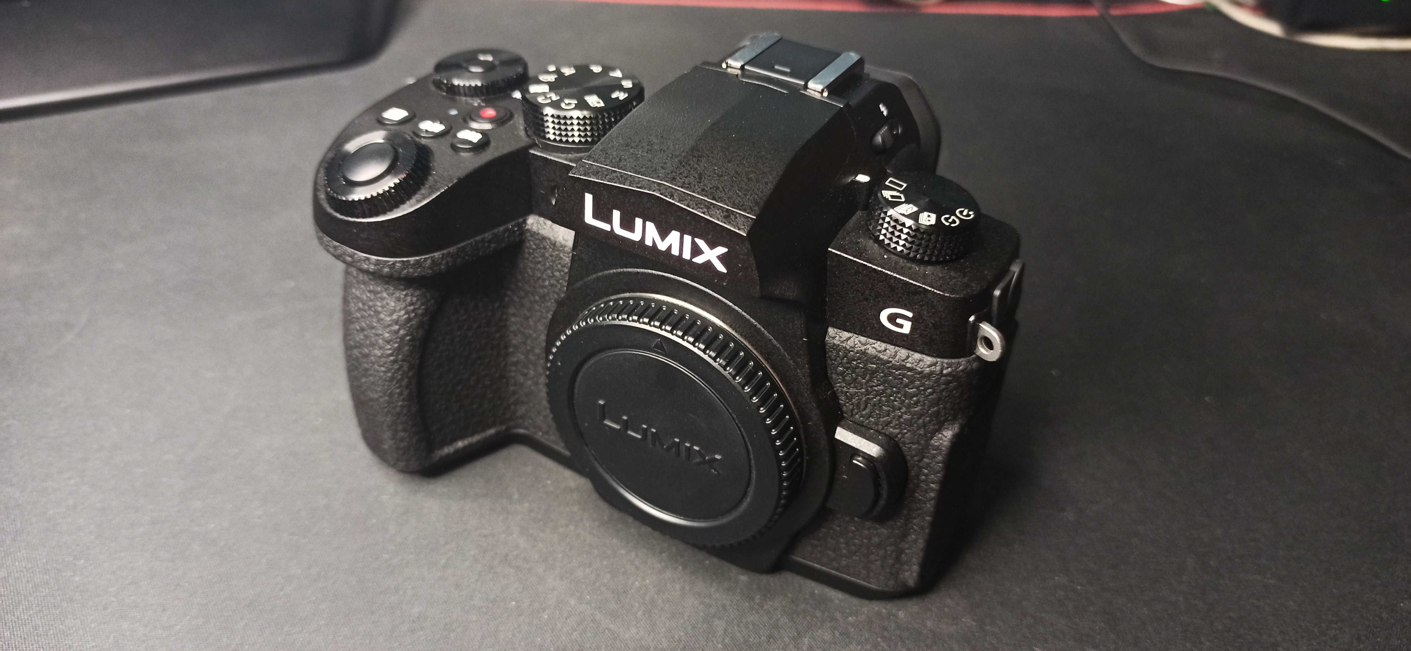 Panasonic DC-G90