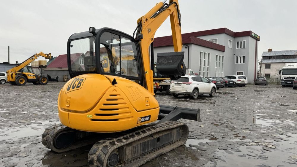 Продам JCB 8060