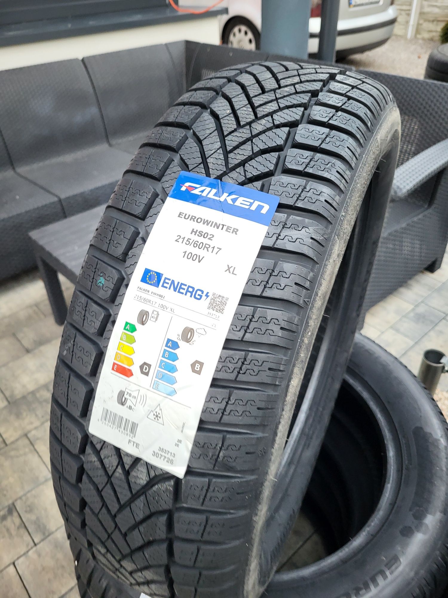 2024r Opony zimowe 215/60R17 100V XL Falken HS02 Eurowinter Montaż FV!