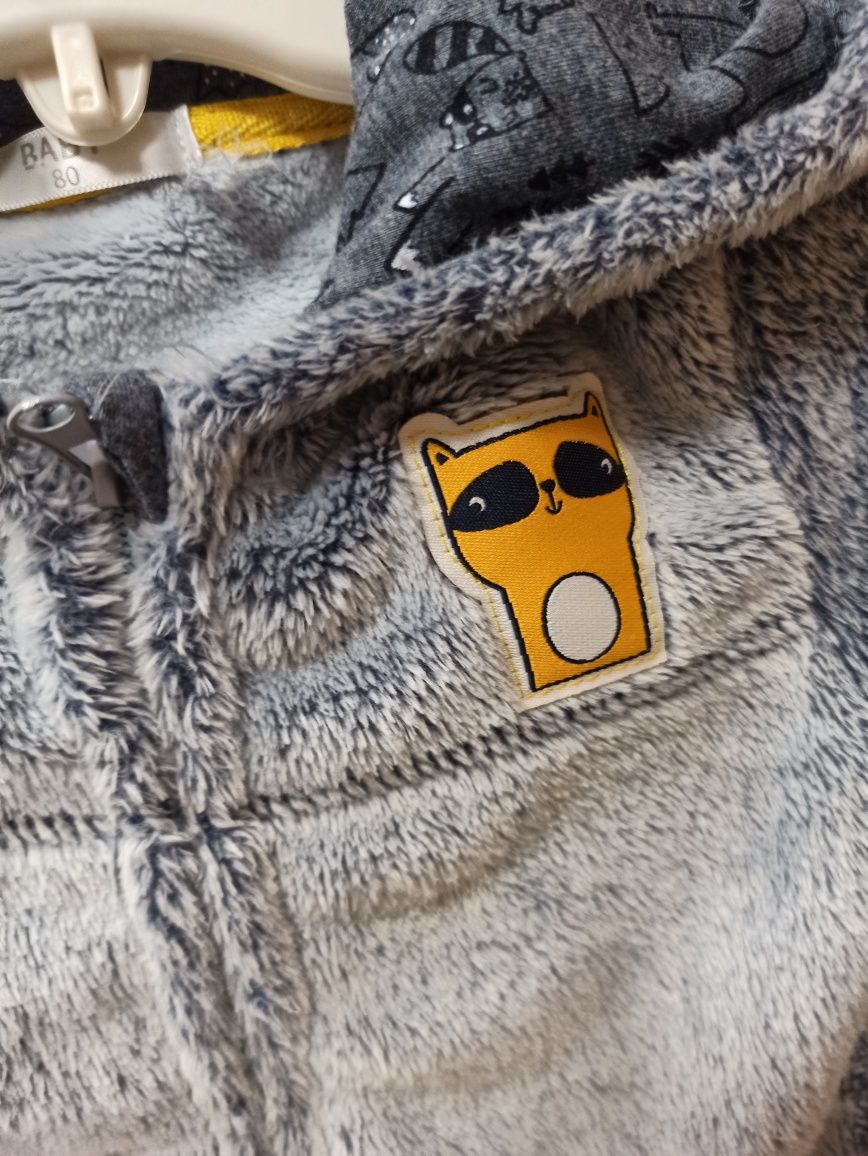 Szara bluza polar z kapturem na zasuwak Pepco 80 uniwersalna