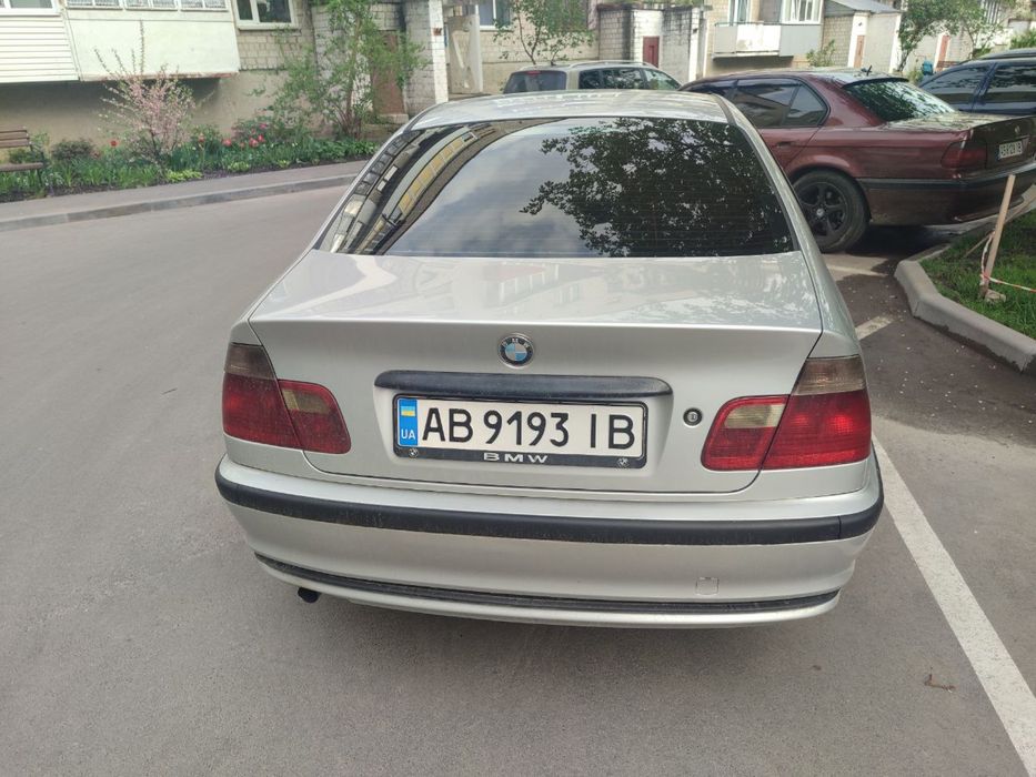 Продам BMW в хорошому стані.