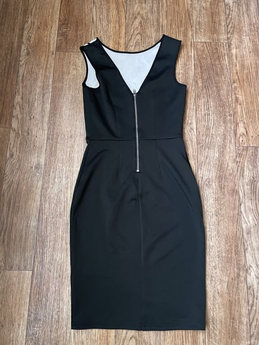 Вечірня сукня чорна розмір s