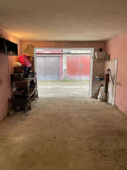 Продається приватизований мурований гараж вул. Івасюка, 78