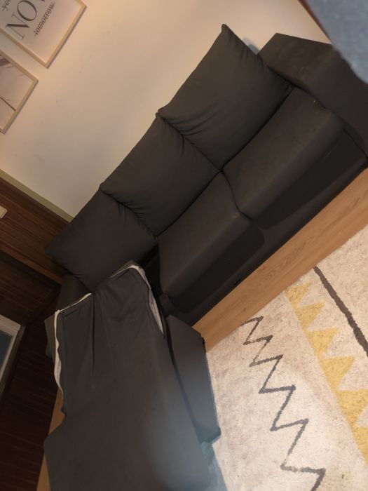 Sofá com marcas de uso