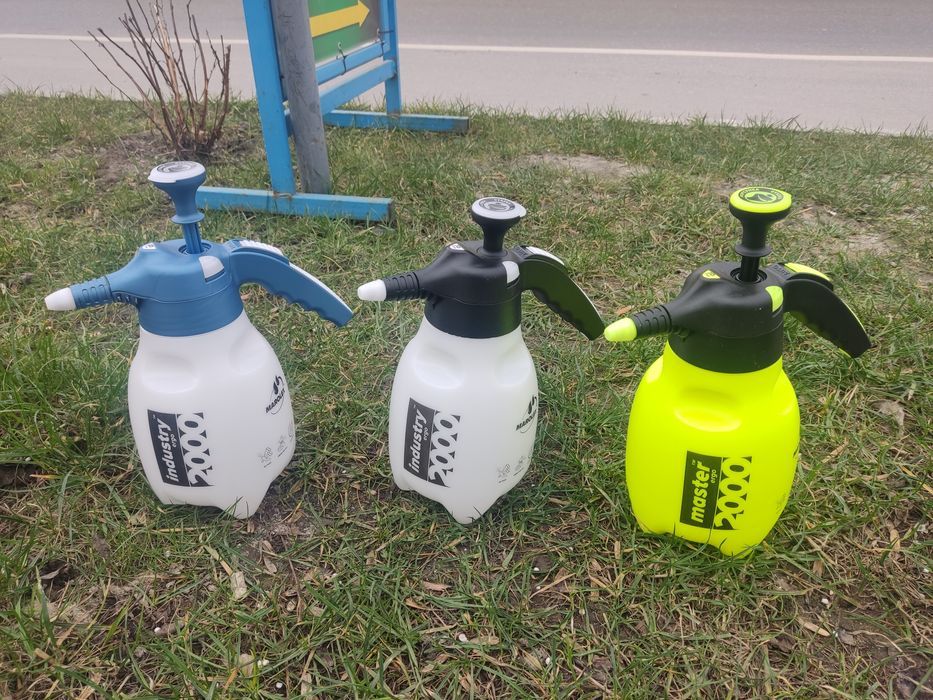 Обприскувач 2л MAROLEX опрыскиватель маролекс Польша садовый для химии