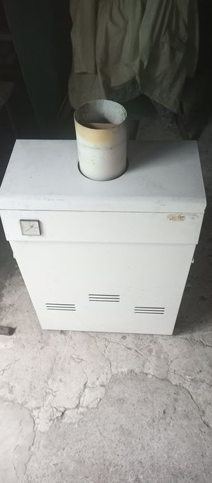 Котел . Термо бар. 12.5 киловатт. Дымный . В отличном состоянии.