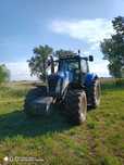 New Holland T 8050