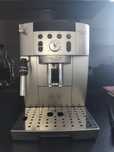 Express Delonghi stan jak nowy.