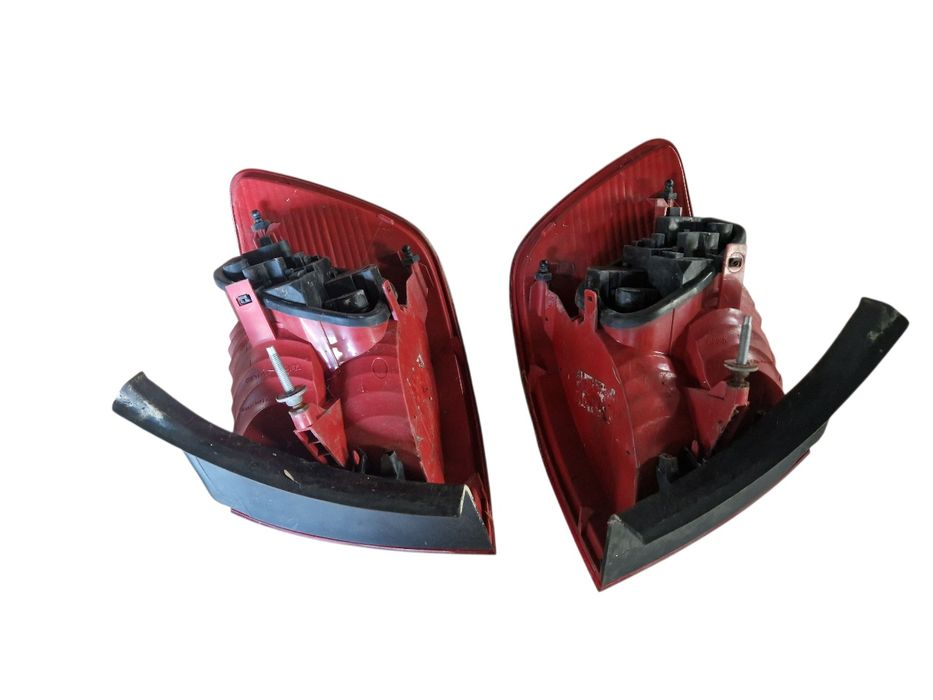 Lampa prawa lewa tył Audi A6C6 kombi