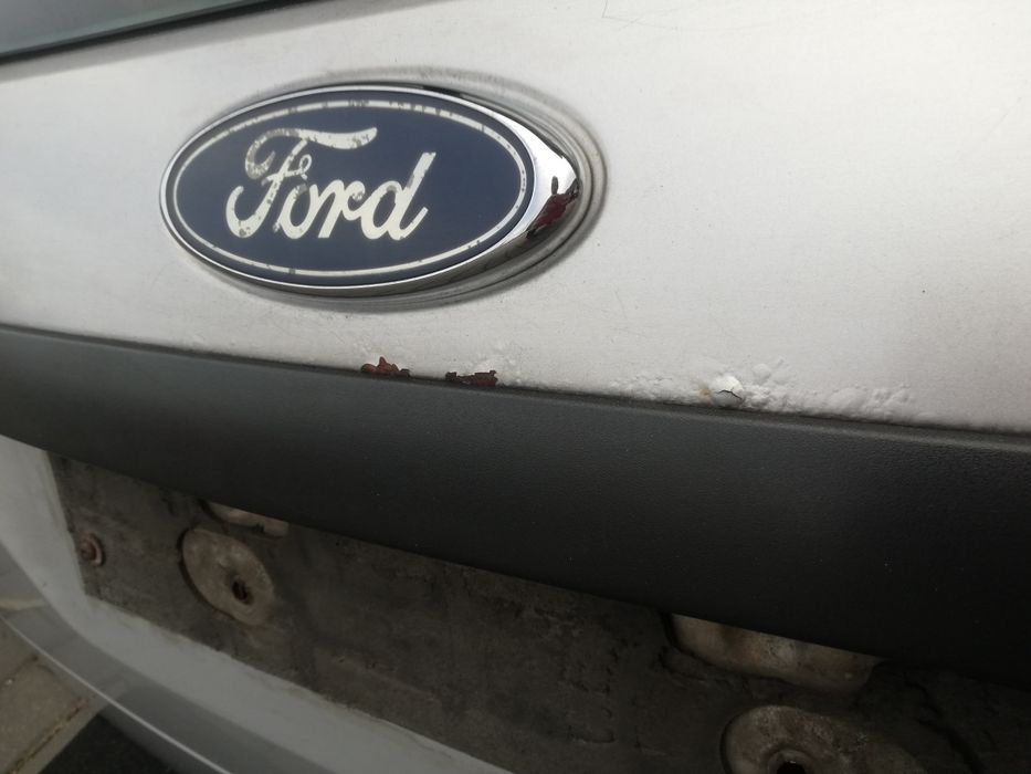 Klapa pokrywa bagażnika Ford Focus mk2 II kombi 04-11r kolor 03 O3