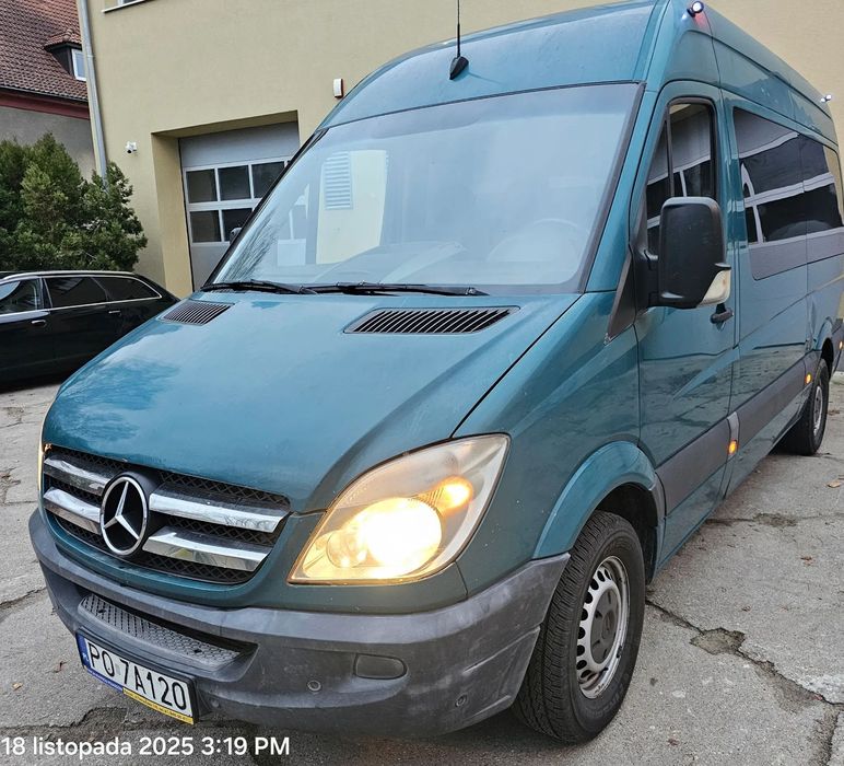 Mercedes-Benz Sprinter Mikrobus 9-miejscowy Klima Automat Zadbany sprawny ! Średnio długi.