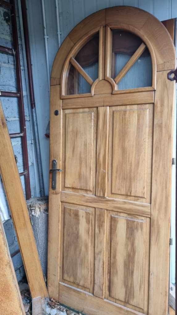 Drzwi drewniane dębowe zewnętrzne