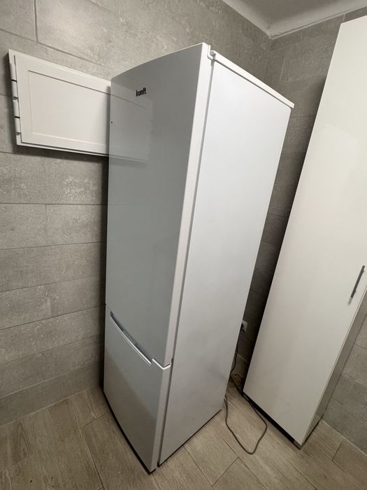 Frigorico Combinado Kunft 264 Litros