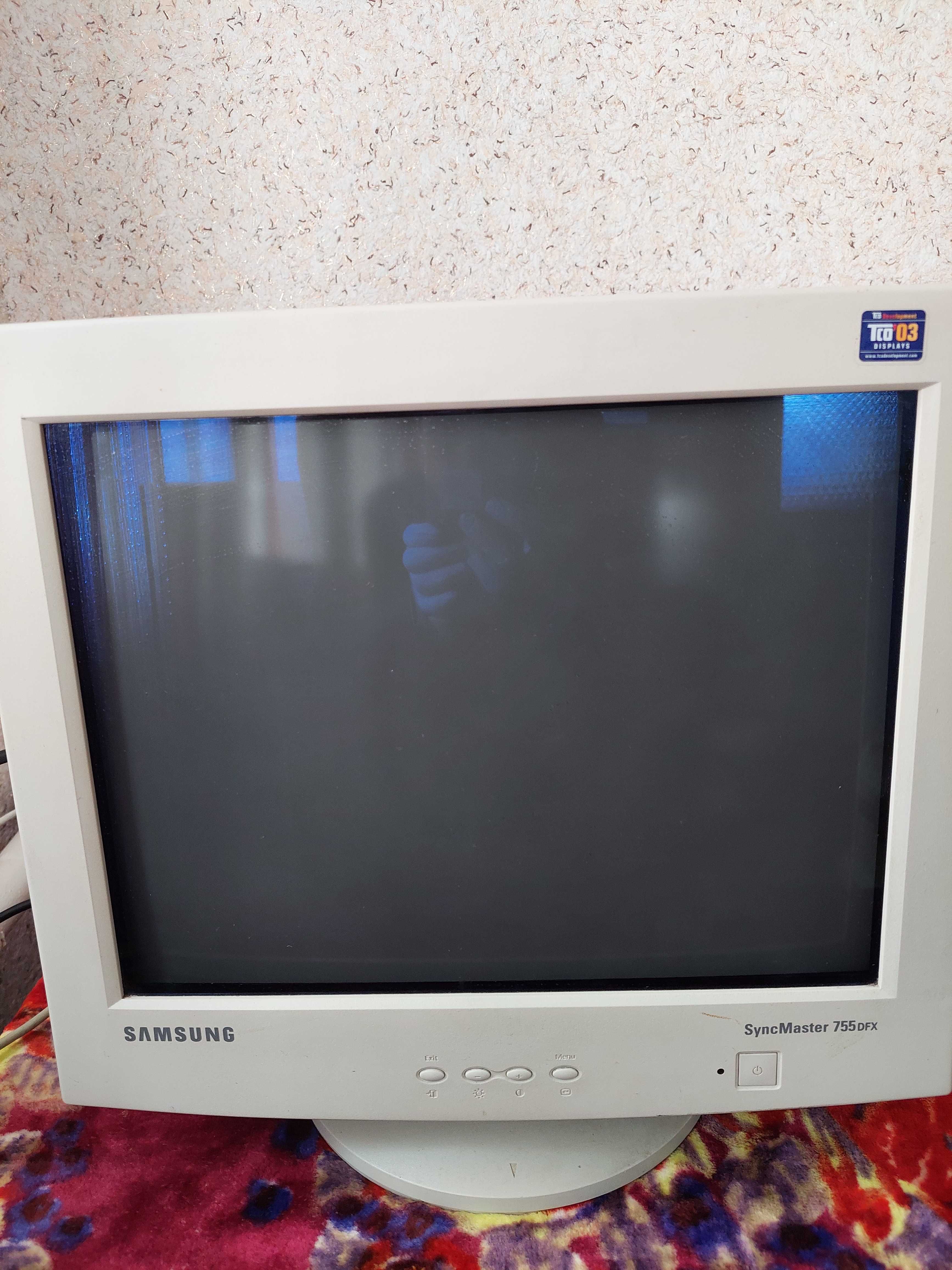 Монітор SAMSUNG SyncMaster 755 DFX