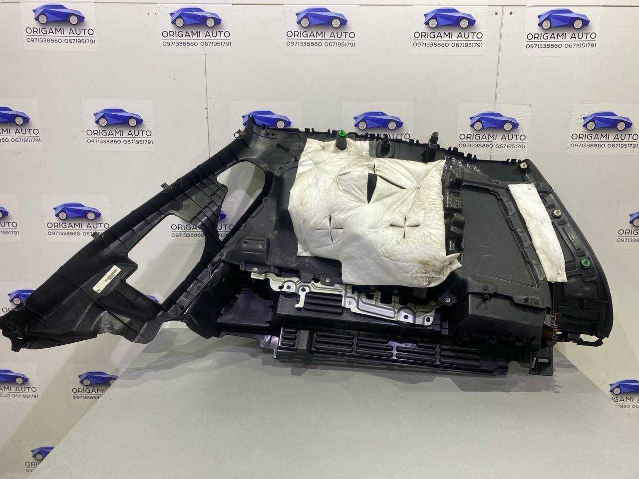 Обшивка багажника правая для Nissan rogue T33 Ниссан рог Т33 2021 2022