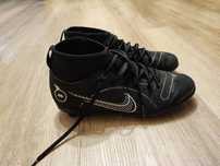 Korki Nike  38,5