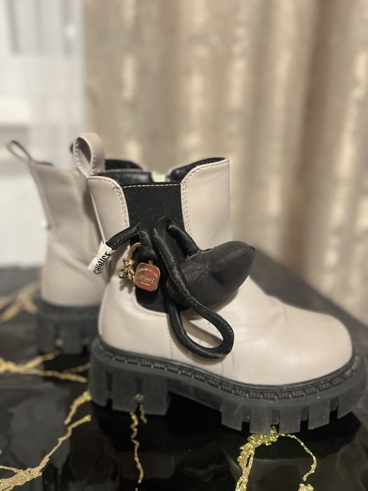 Ботінки дитячі 27 розмір