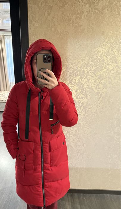 Жіноча зимова куртка