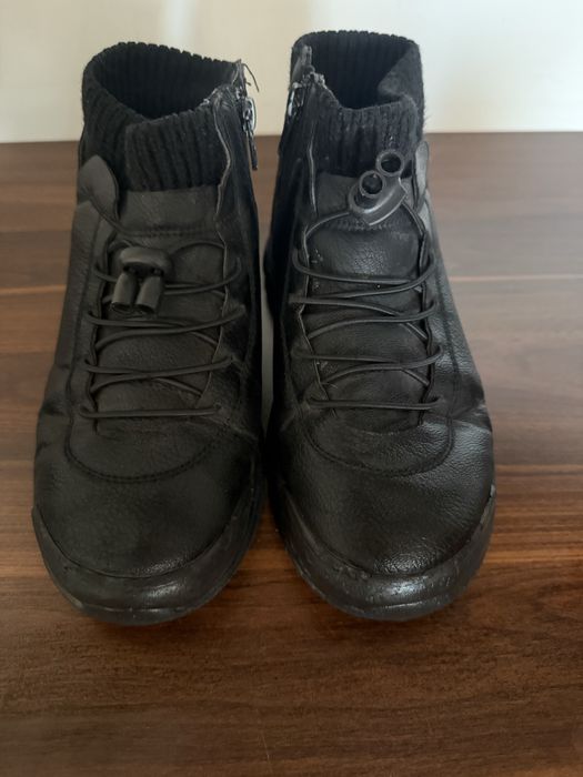 Buty zimowe ocieplane