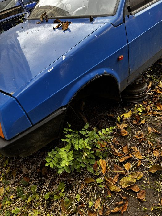 Ліве праве Крило капот ваз 2108-2108 короткокрила