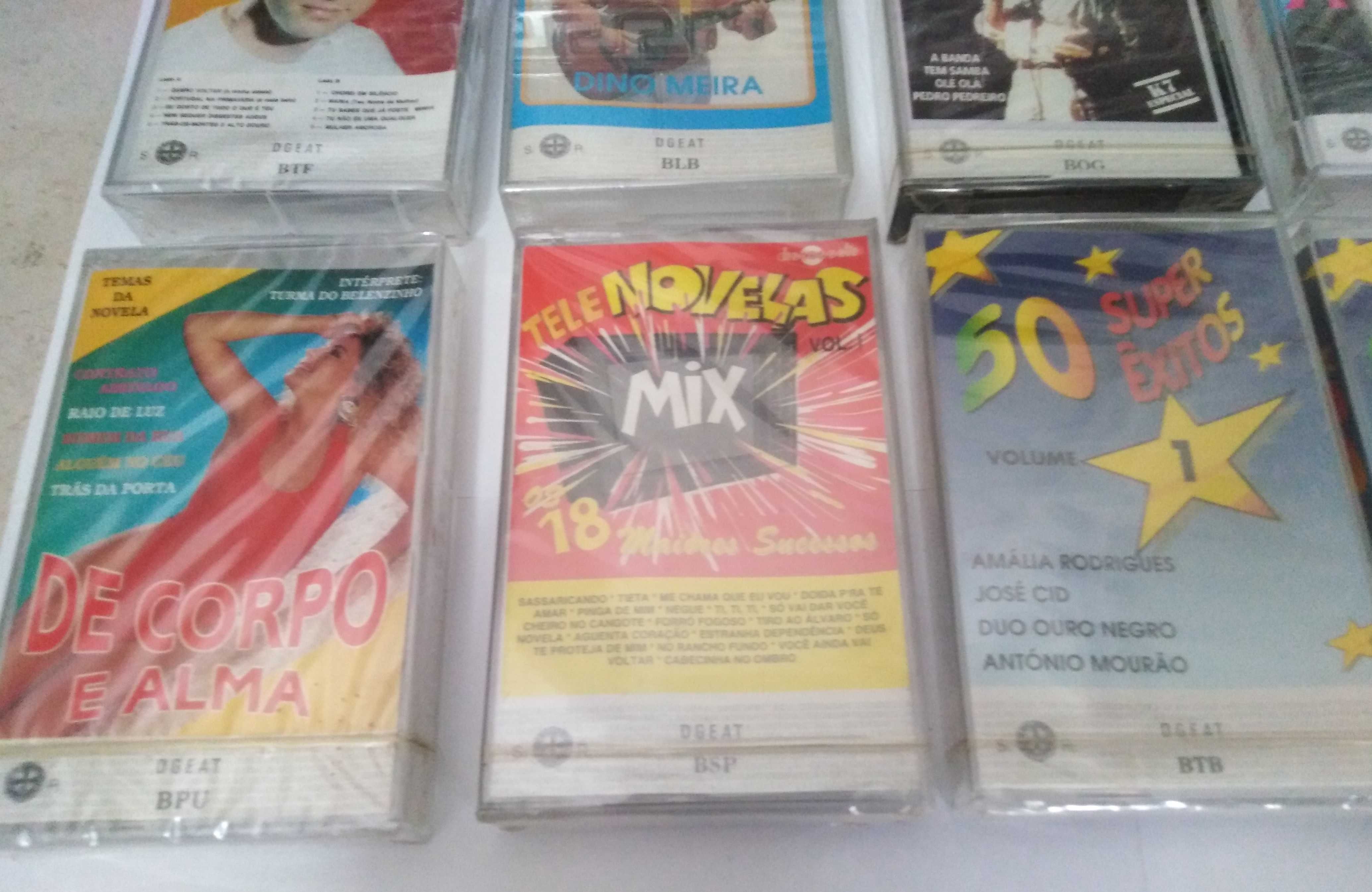Cassetes Musica novas, lacradas nunca foram utilizadas.