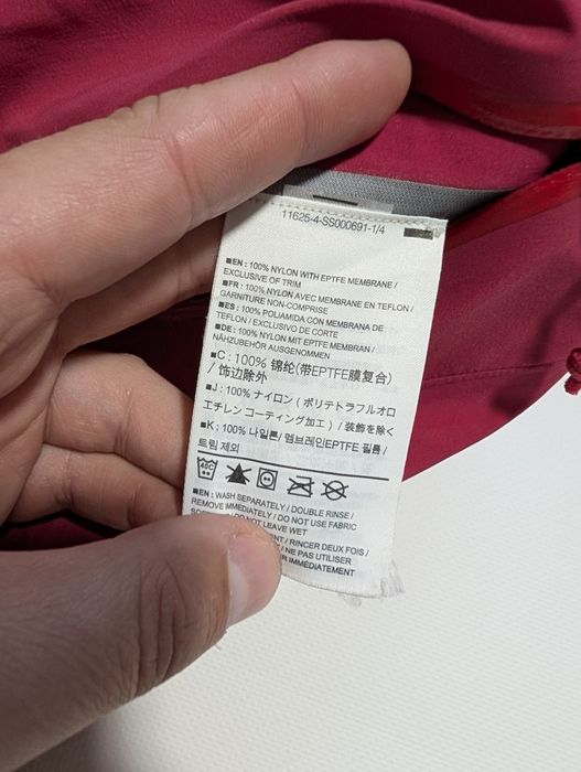 Arc'teryx zetabar gore tex жіноча куртка