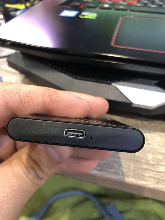 Ssd Внешний карман 2тб все работает