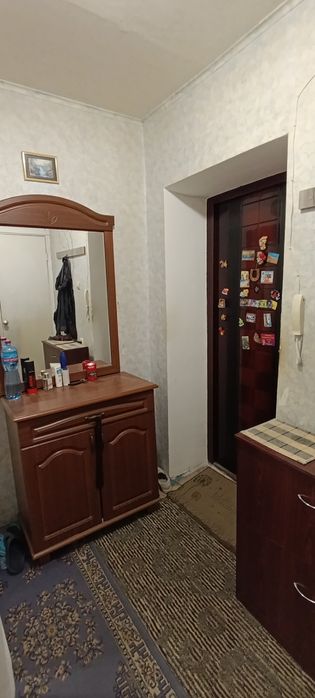 Продам однокімнатну квартиру!