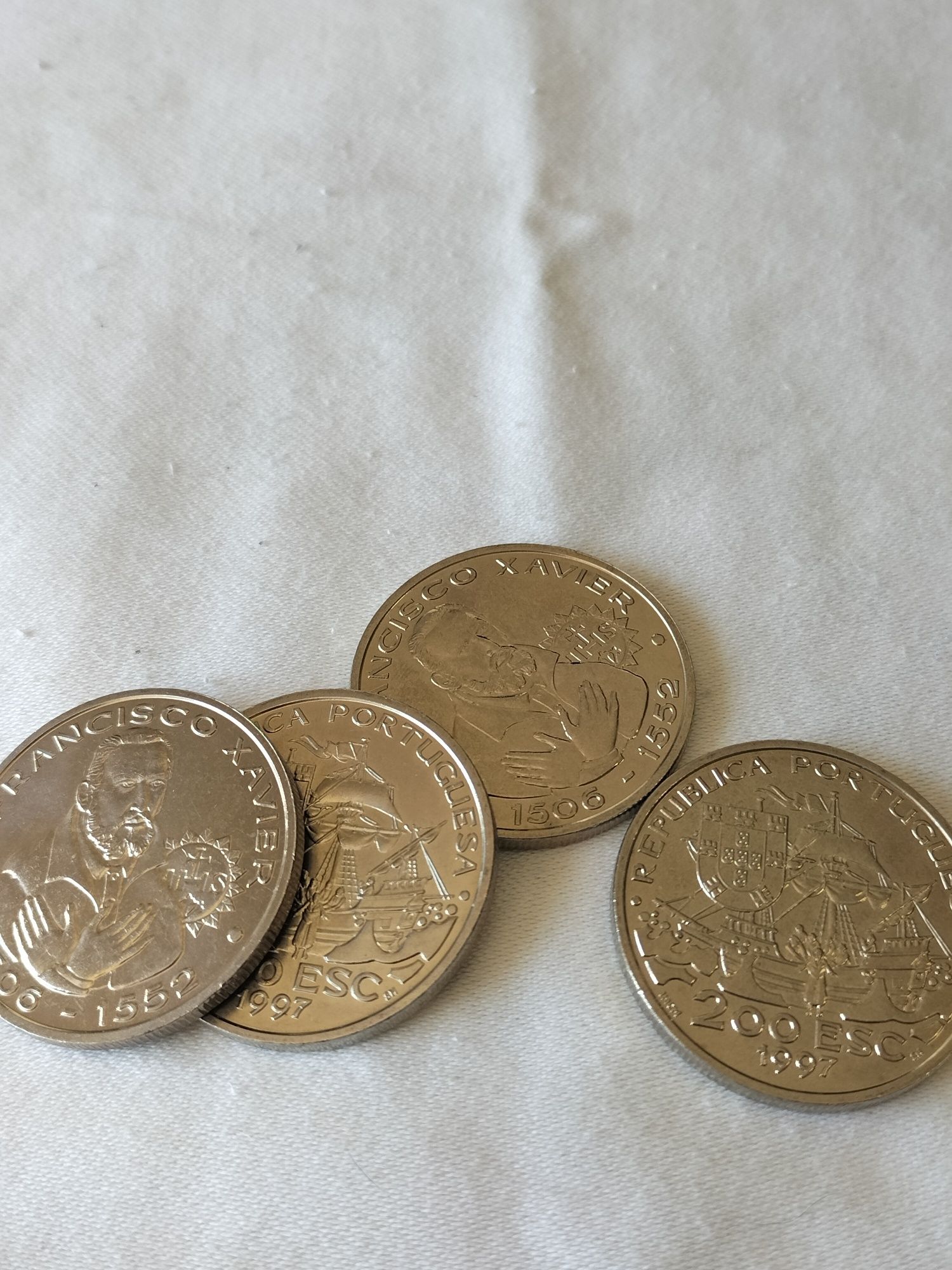 Moedas antigas Portuguesas descobrimentos