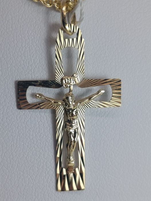 Złoty krzyżyk złoto próby 585° 14k