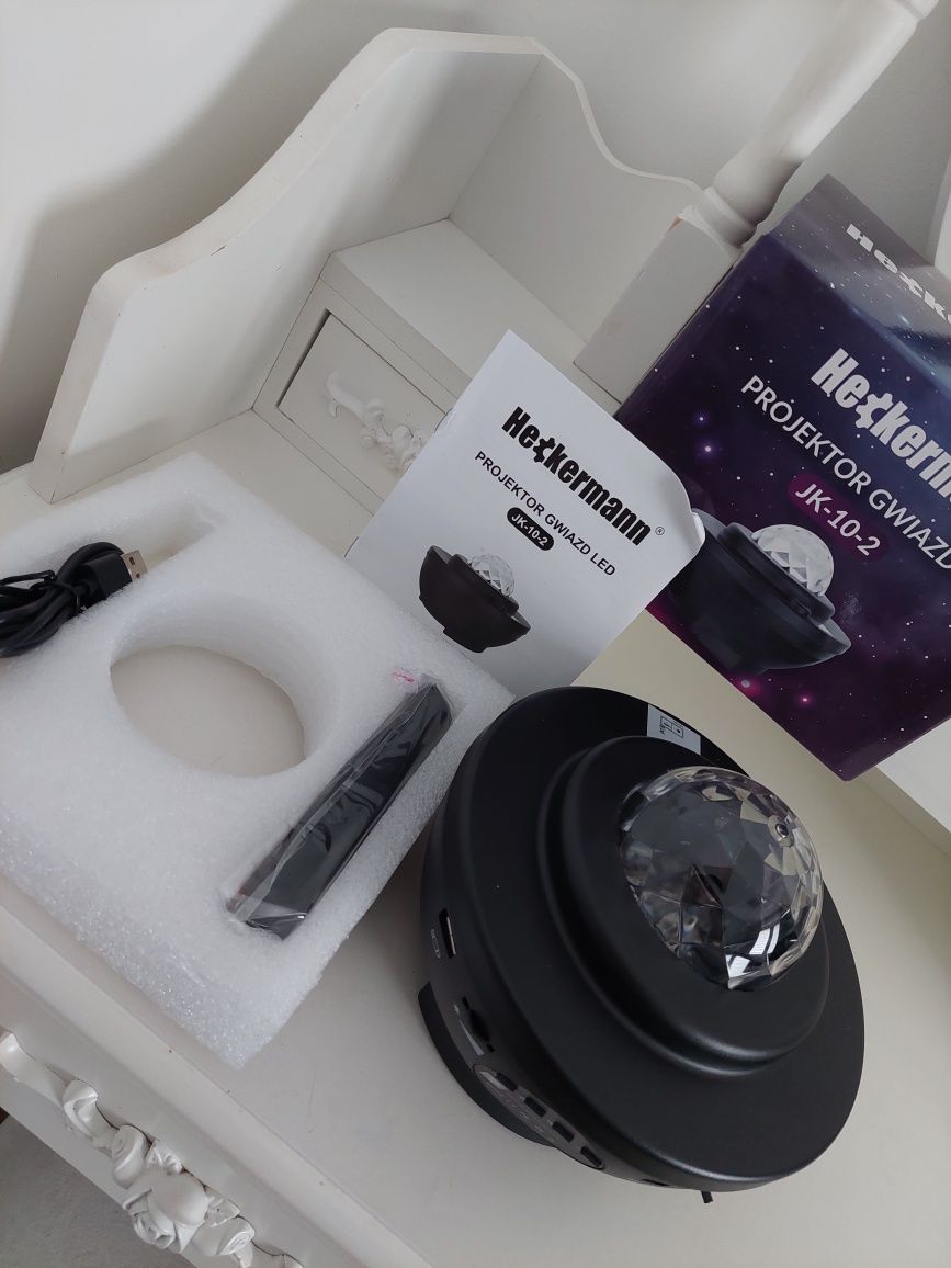 Nowa lampka gwiazdy z głośnikiem bluetooth
