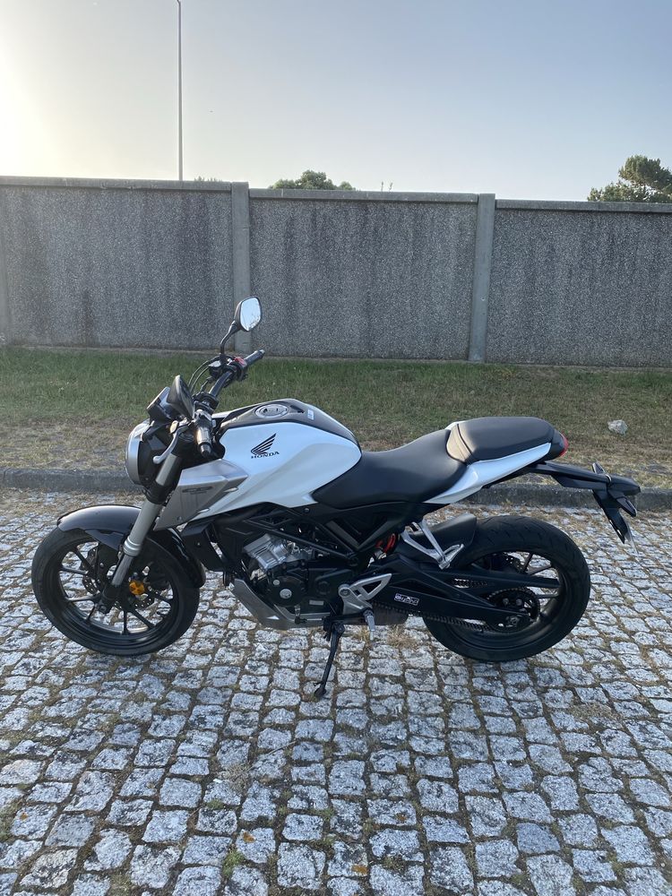 Honda CB125R 2020
