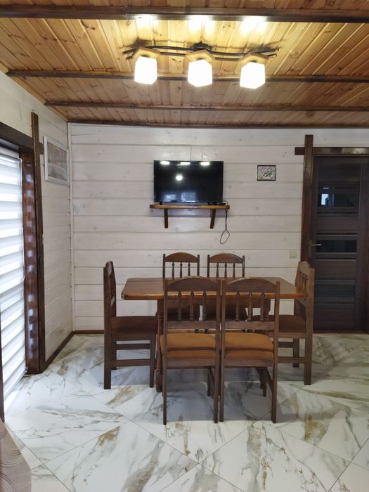 Відпочинок в Славську. Котедж над річкою