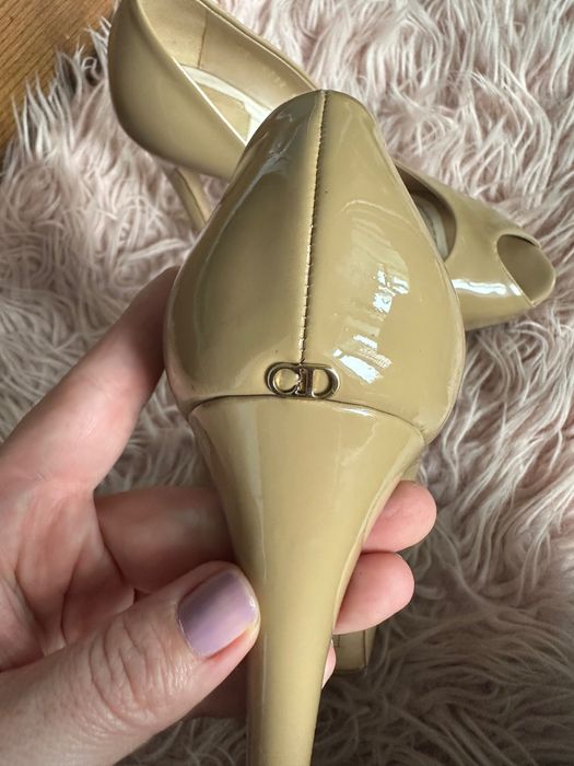 Продам туфлі Dior