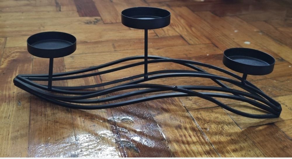 Підставка під свічки та прикраси