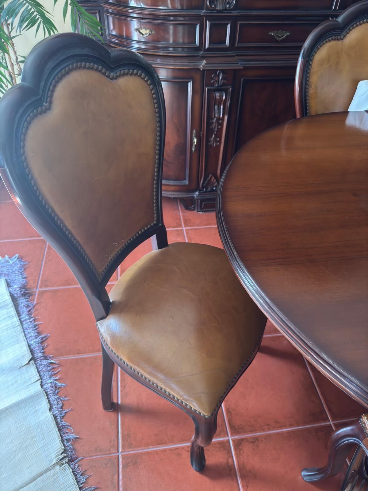 Mobília  de sala muito bem estimada