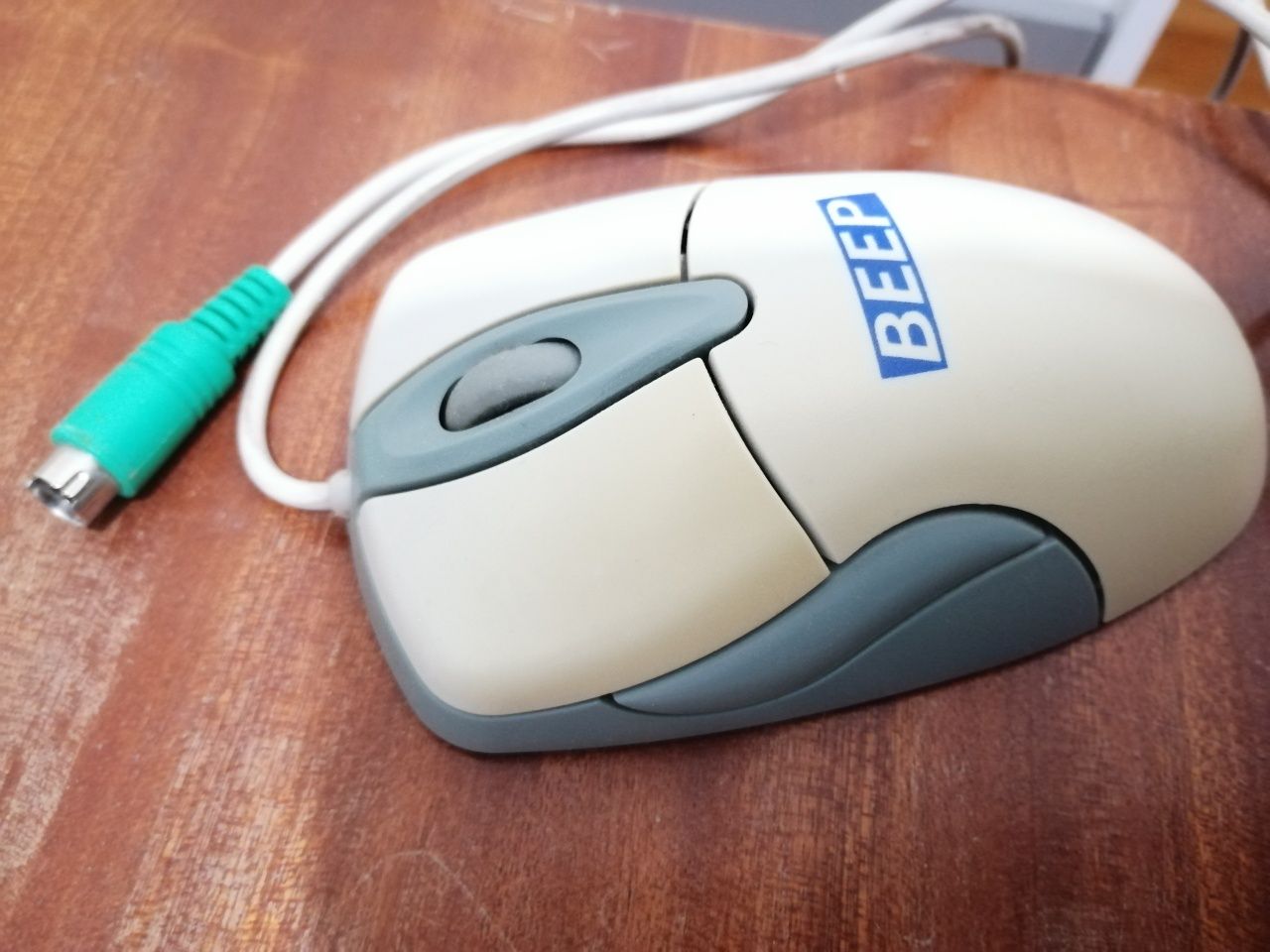 Rato com fio para computador/desktop (conector verde) da marca Beep