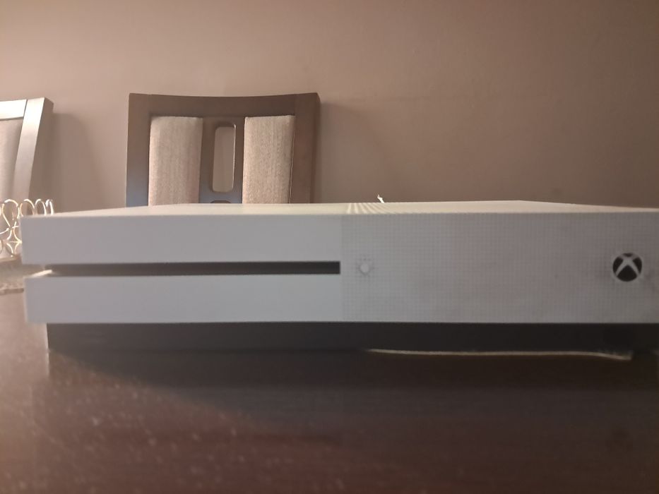 Xbox one s 1TB używany