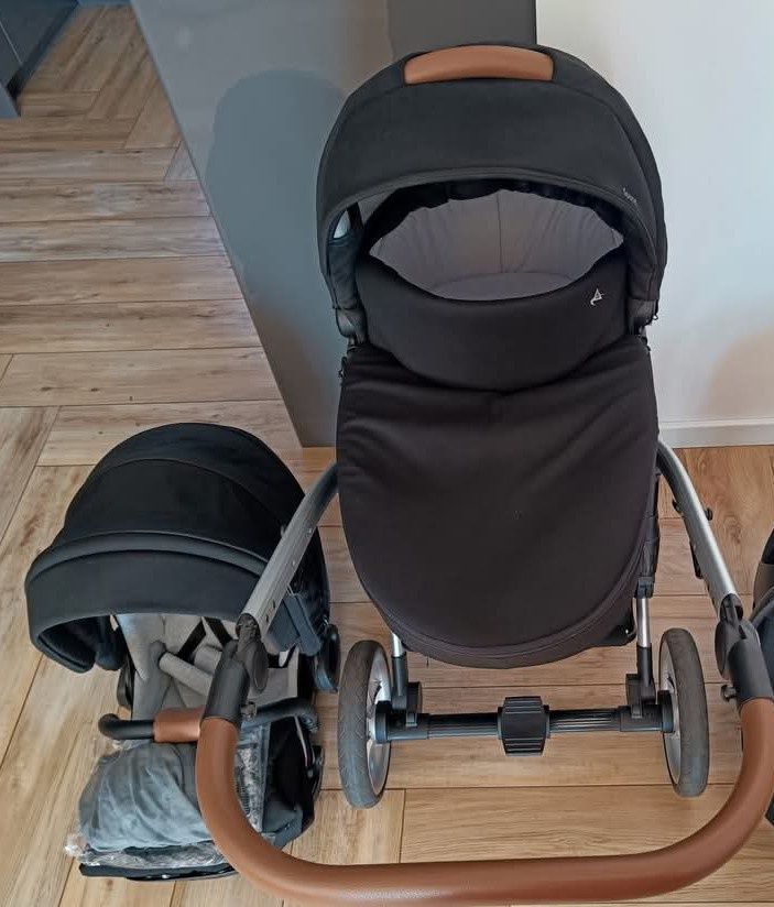 Wózek Junama 2w1